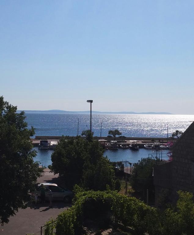 Pia Apartment Dugi Rat Oda fotoğraf