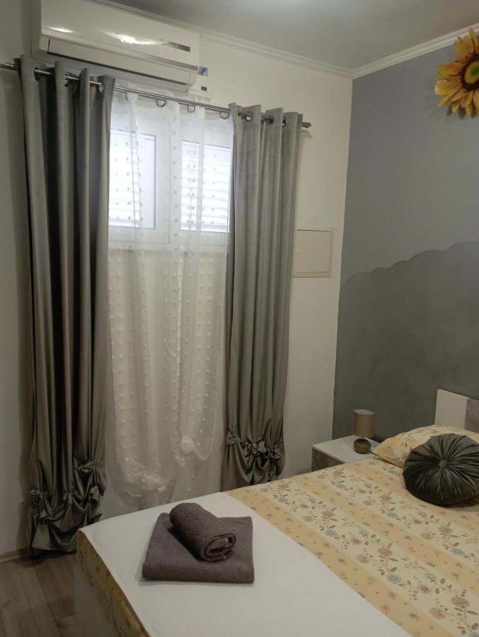 Pia Apartment Dugi Rat Dış mekan fotoğraf