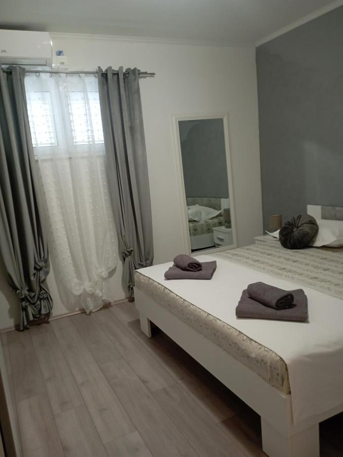 Pia Apartment Dugi Rat Dış mekan fotoğraf