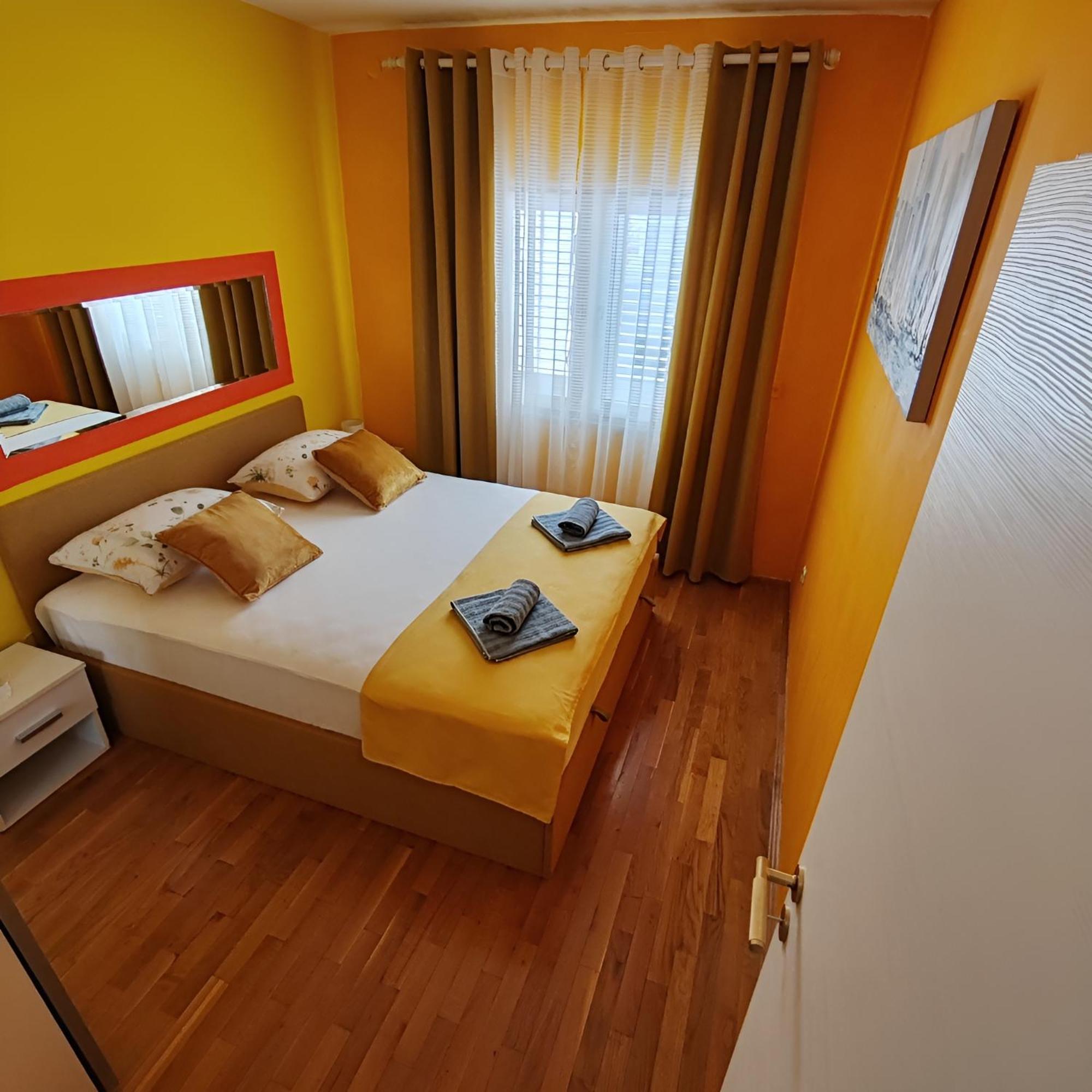 Pia Apartment Dugi Rat Dış mekan fotoğraf