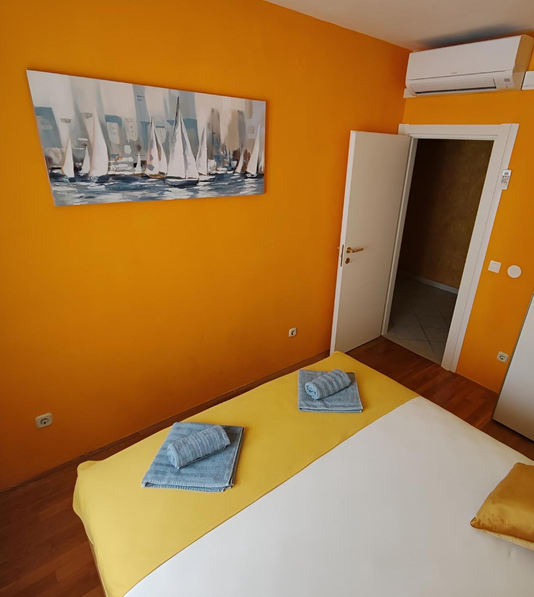 Pia Apartment Dugi Rat Dış mekan fotoğraf