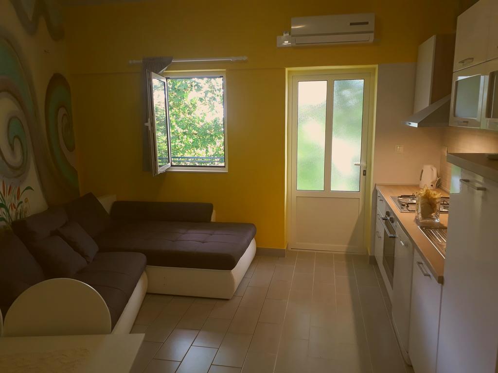 Pia Apartment Dugi Rat Dış mekan fotoğraf