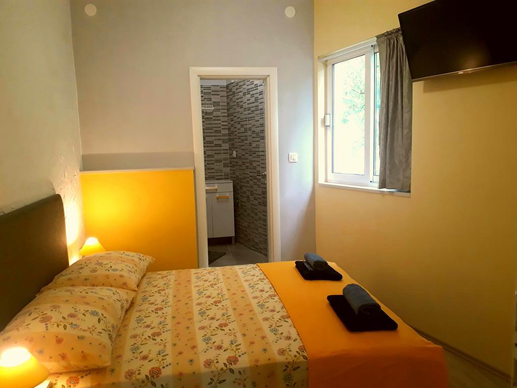 Pia Apartment Dugi Rat Dış mekan fotoğraf